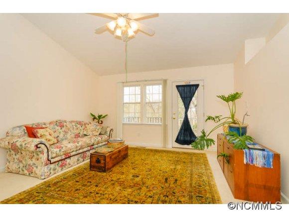94 Aurora Drive Asheville NC 28805