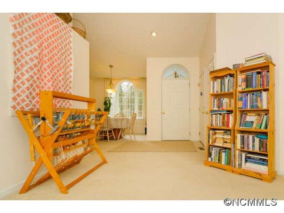 94 Aurora Drive Asheville NC 28805