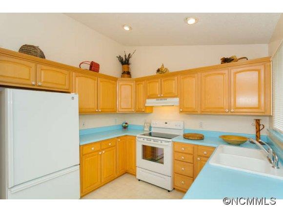 94 Aurora Drive Asheville NC 28805