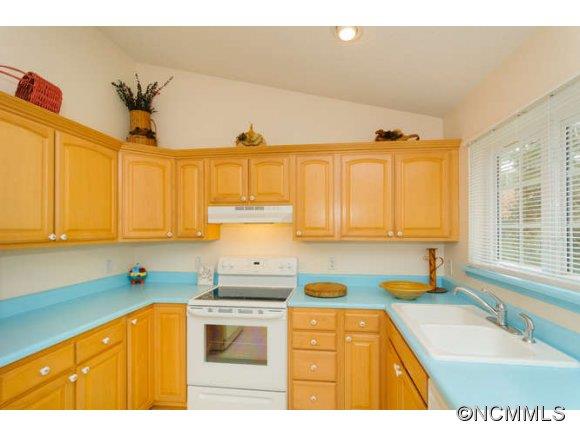 94 Aurora Drive Asheville NC 28805