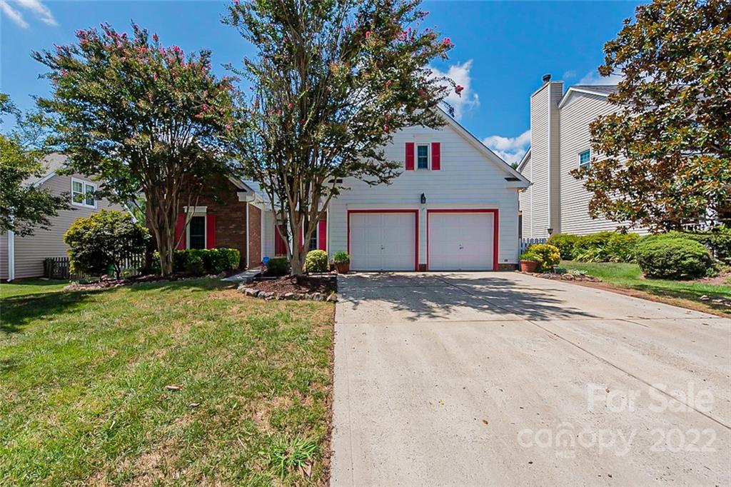 8417 Tonawanda Drive Charlotte NC 28277