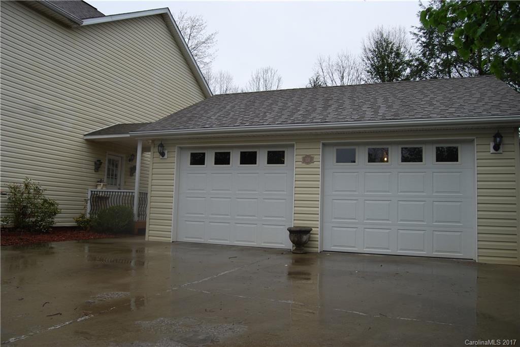 131 Maple Ridge Drive Old Fort NC 28762