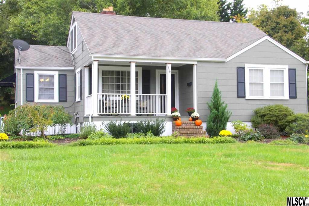 819 6th Avenue NW Hickory NC 28601