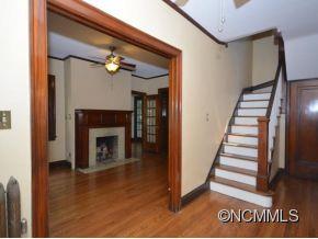 8 Sylvan Avenue Asheville NC 28801