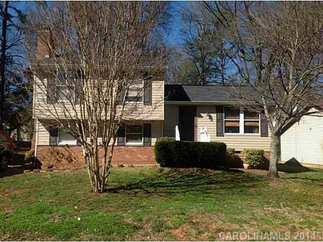 5913 Sunset Chase Lane Charlotte NC 28212
