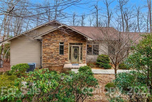 16 Unoga Court Brevard NC 28712