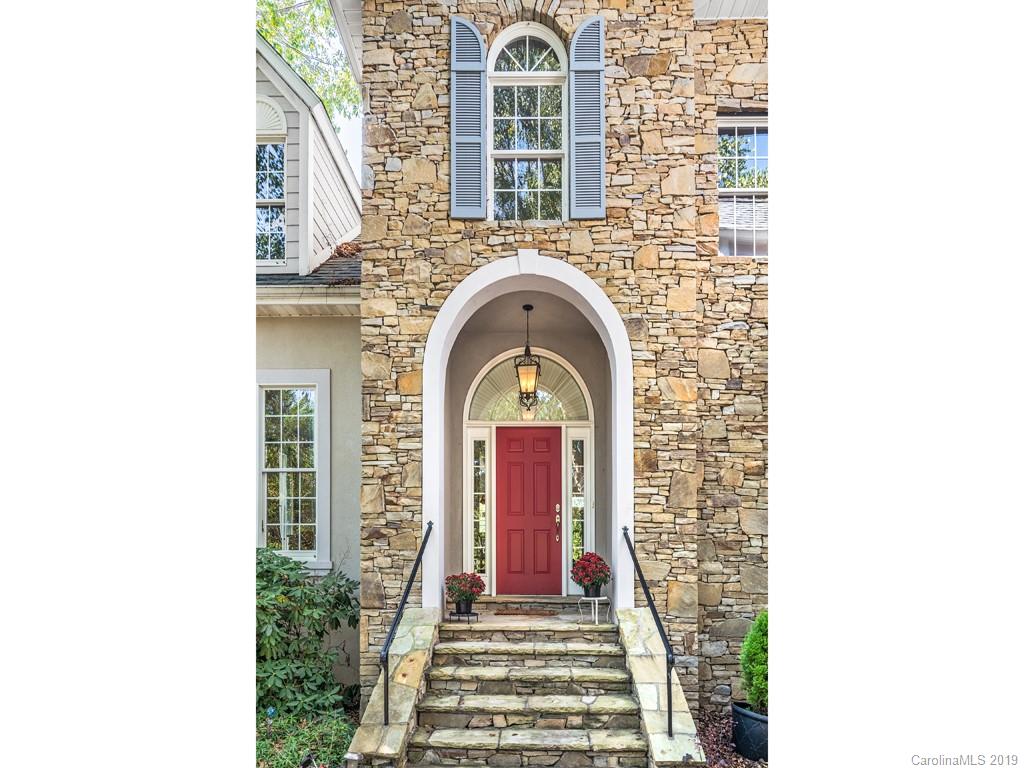 10 Devonshire Drive Weaverville NC 28787