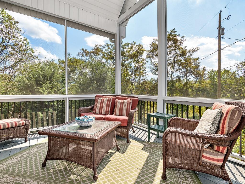 10 Devonshire Drive Weaverville NC 28787