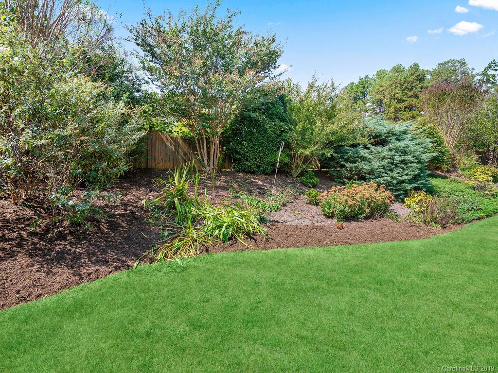 10 Devonshire Drive Weaverville NC 28787