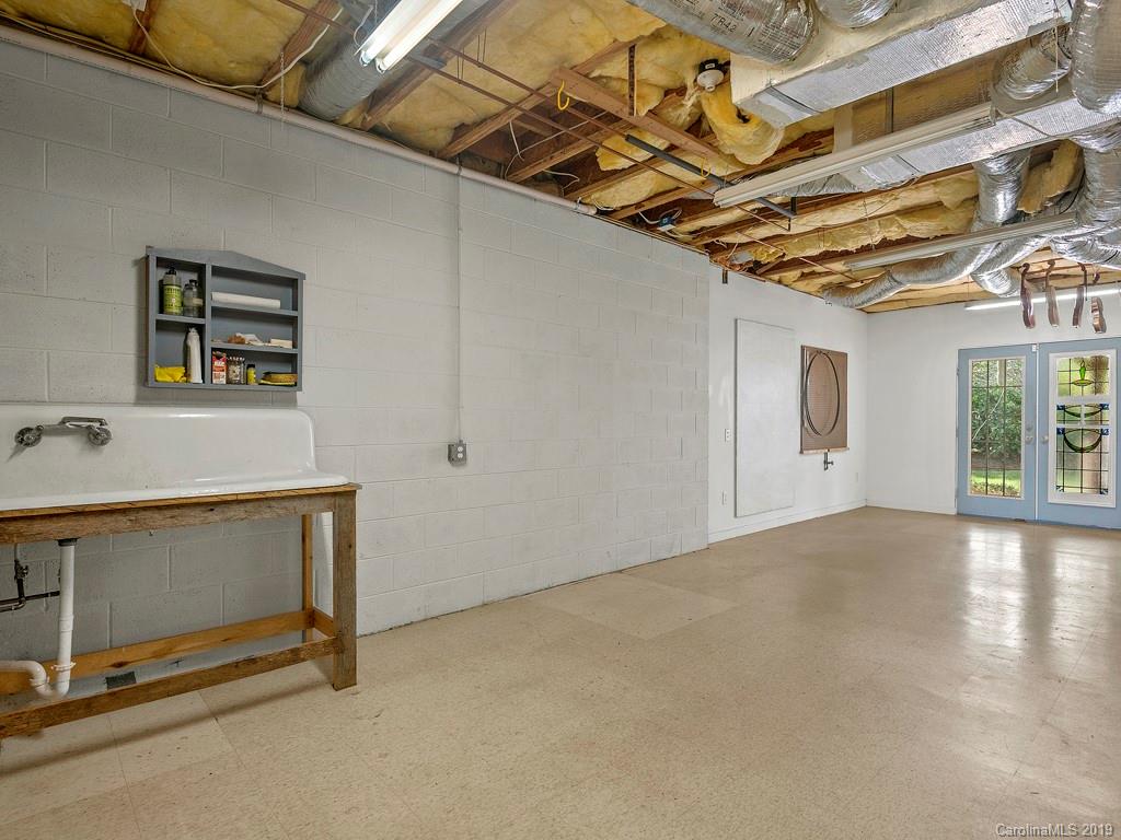 10 Devonshire Drive Weaverville NC 28787