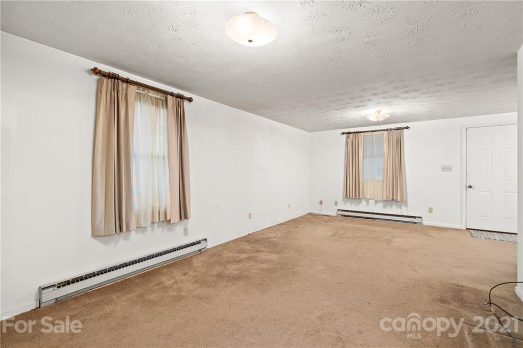 51 Cross Street Candler NC 28715