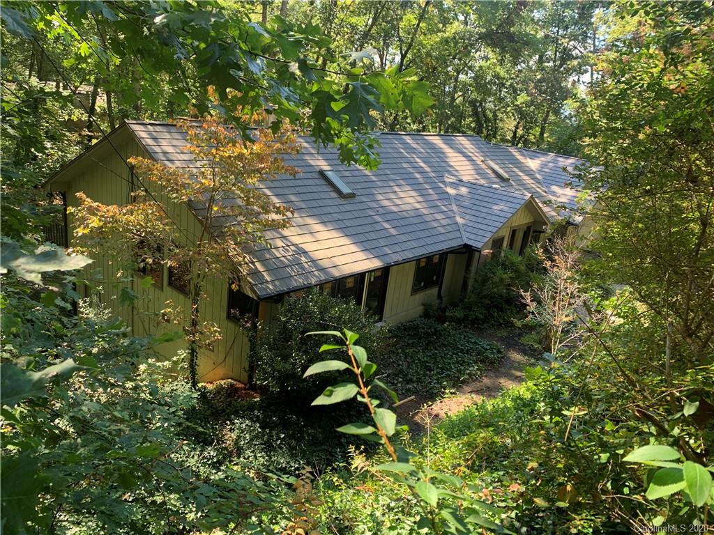 39 Woodcrest Road Asheville NC 28804