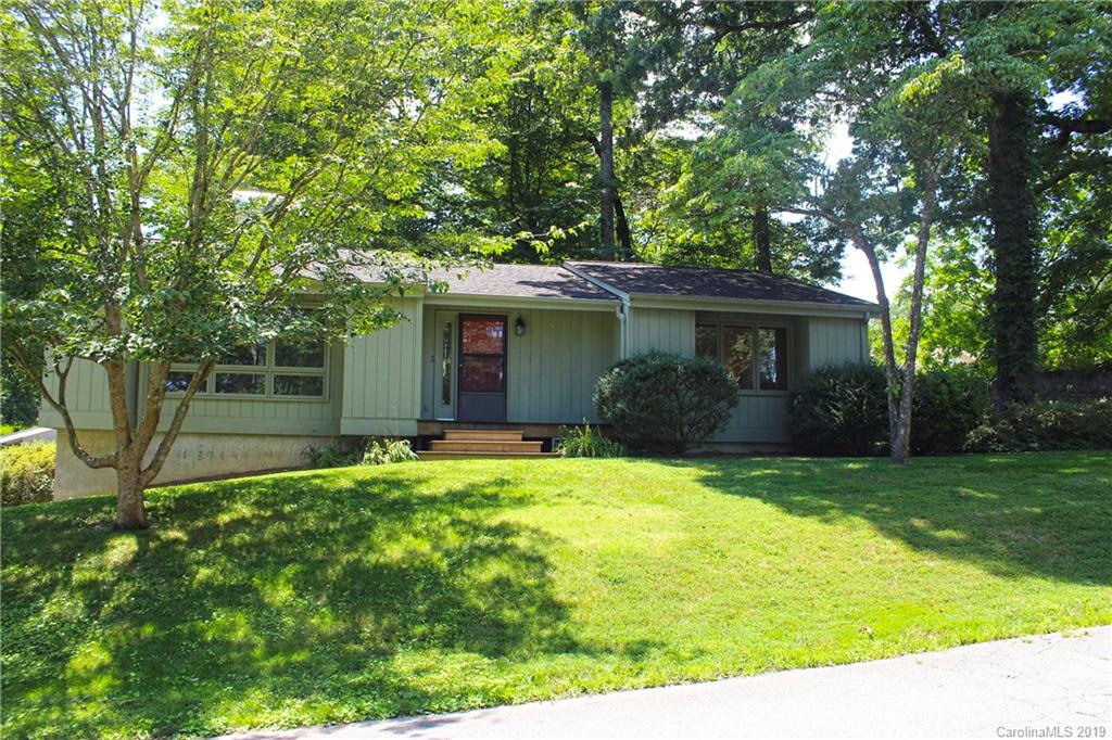 123 Hilt Street Brevard NC 28712