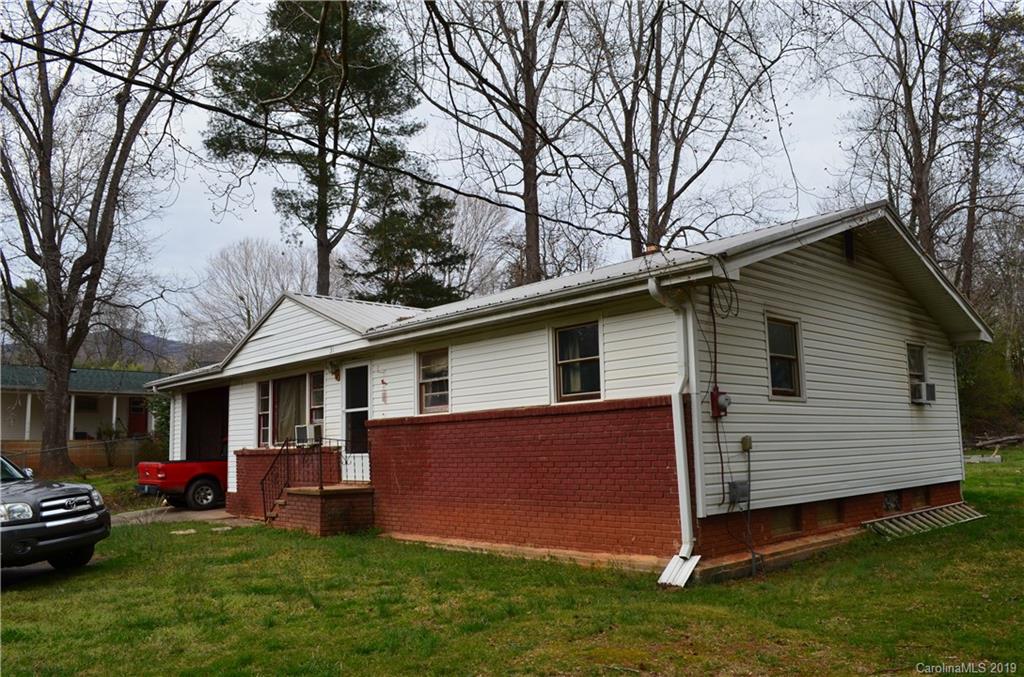 51 Julia Street Columbus NC 28722