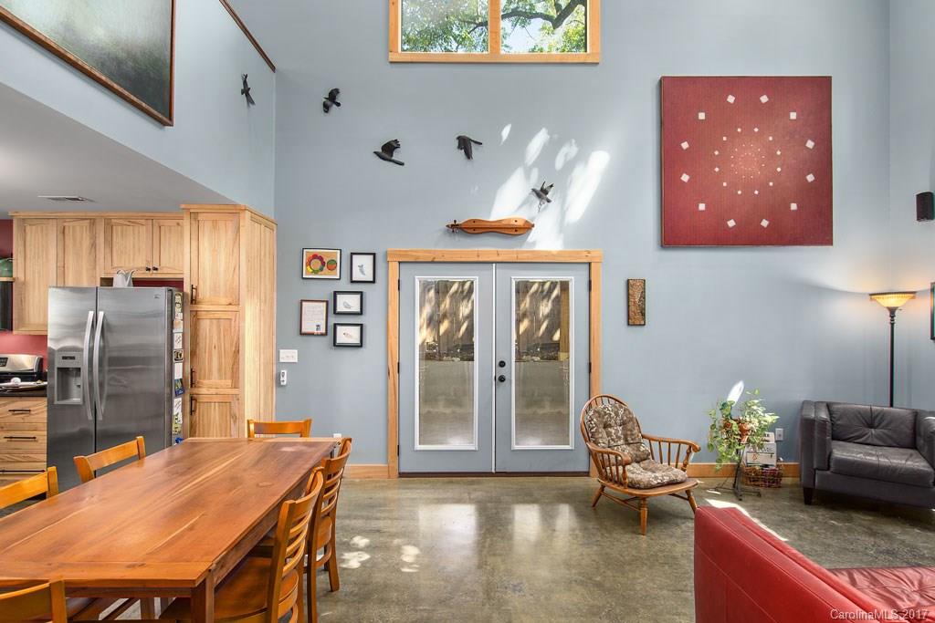 16 Olney Road Asheville NC 28806