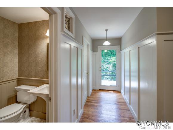 112 Elm Drive Asheville NC 28805