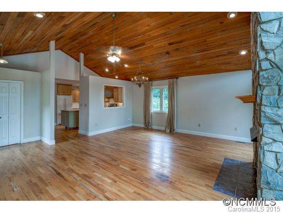 112 Elm Drive Asheville NC 28805