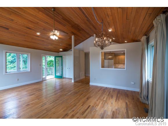 112 Elm Drive Asheville NC 28805