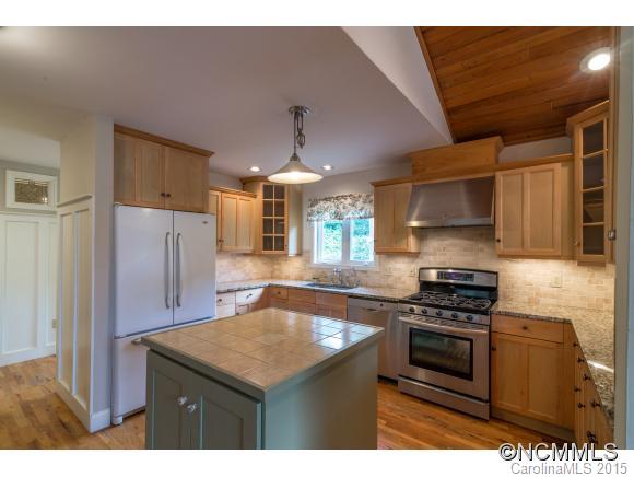 112 Elm Drive Asheville NC 28805