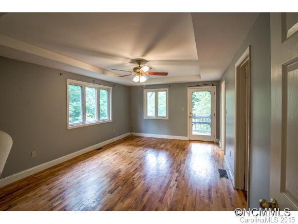 112 Elm Drive Asheville NC 28805