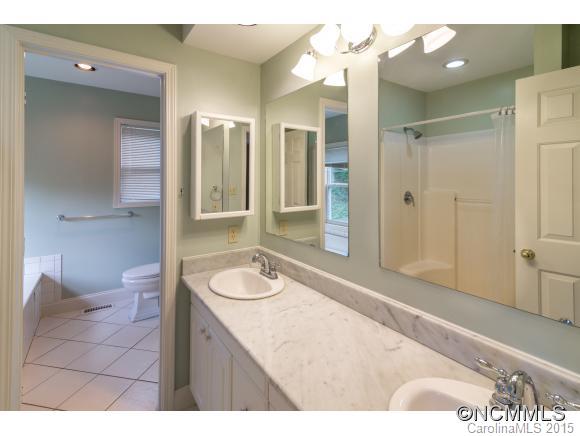 112 Elm Drive Asheville NC 28805
