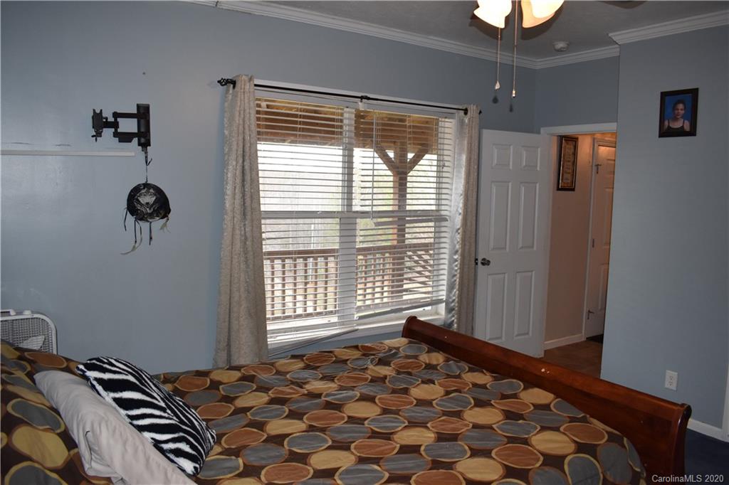 403 Randall Road Marion NC 28752