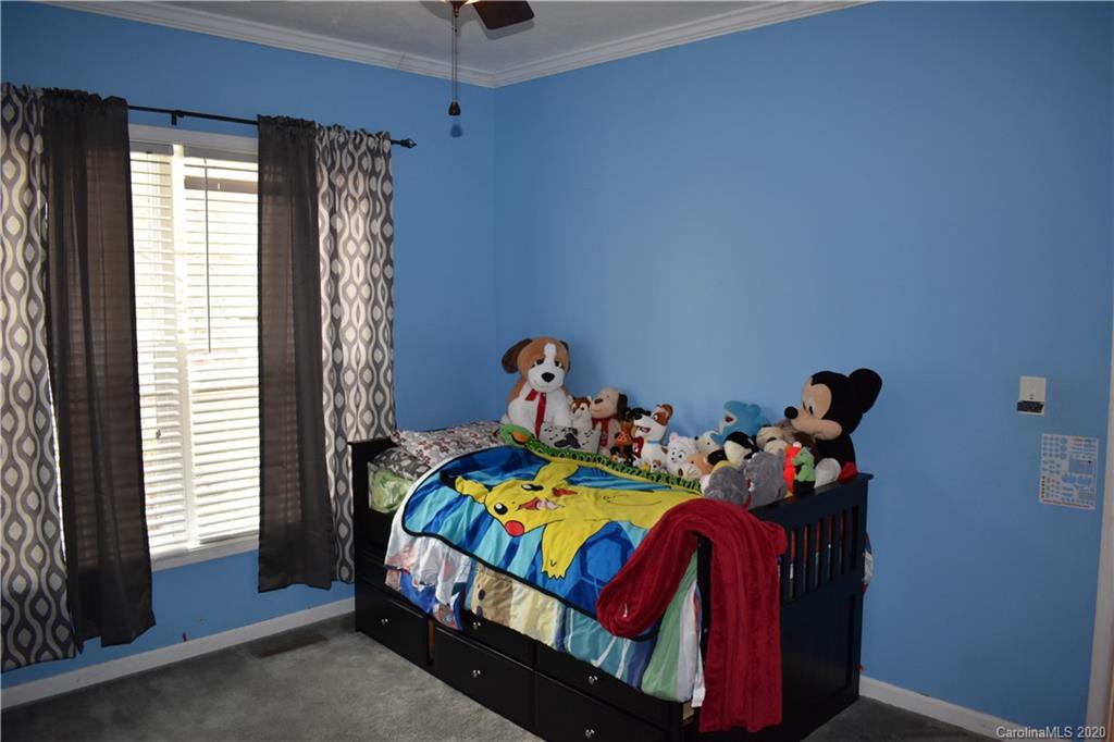 403 Randall Road Marion NC 28752