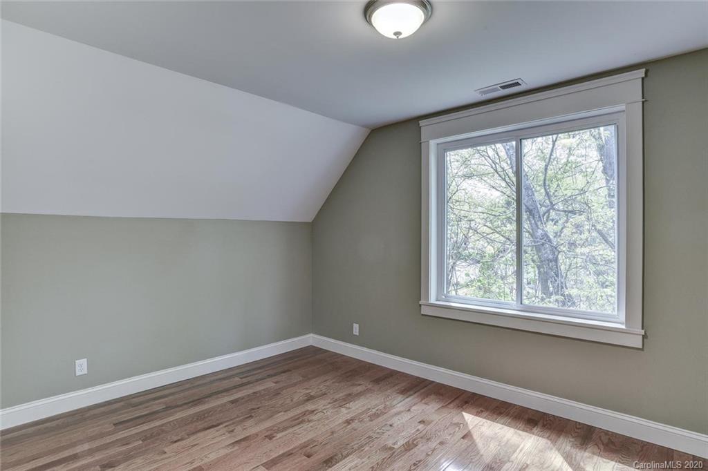 89 Galax Avenue Asheville NC 28806