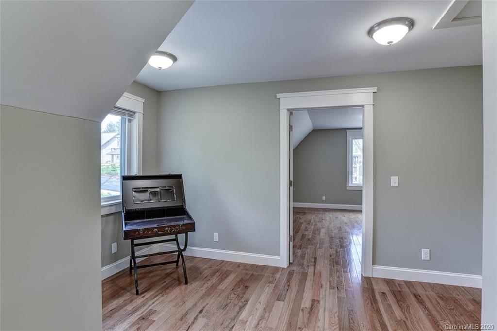 89 Galax Avenue Asheville NC 28806