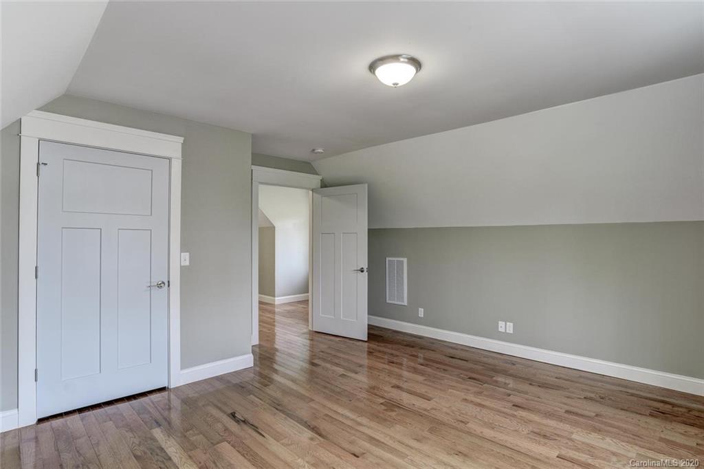 89 Galax Avenue Asheville NC 28806