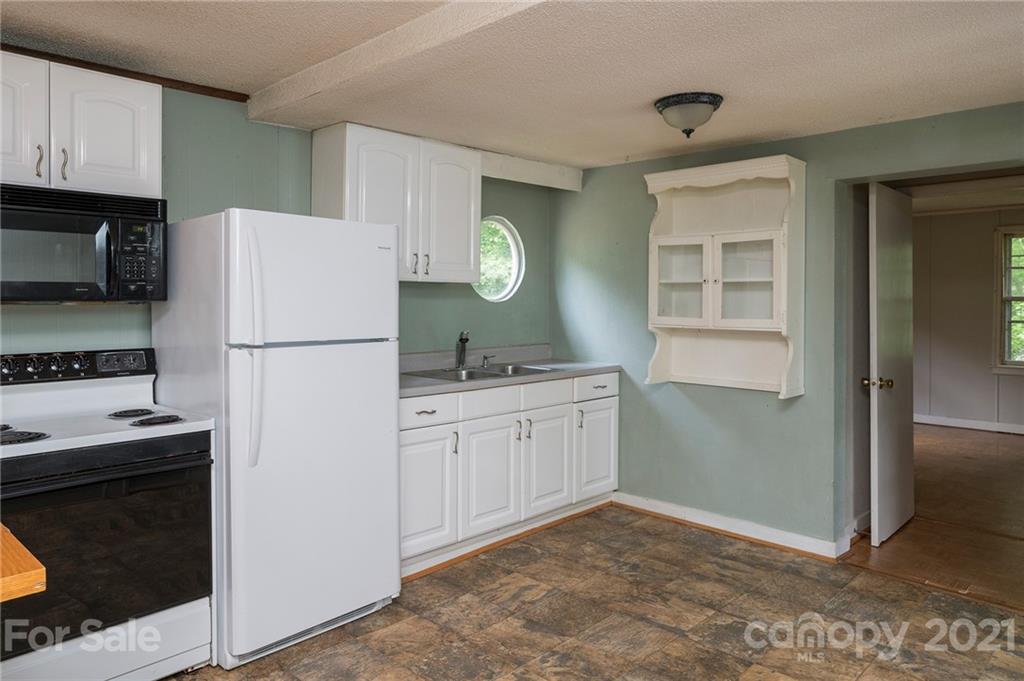 10 Fair Oaks Road Arden NC 28704