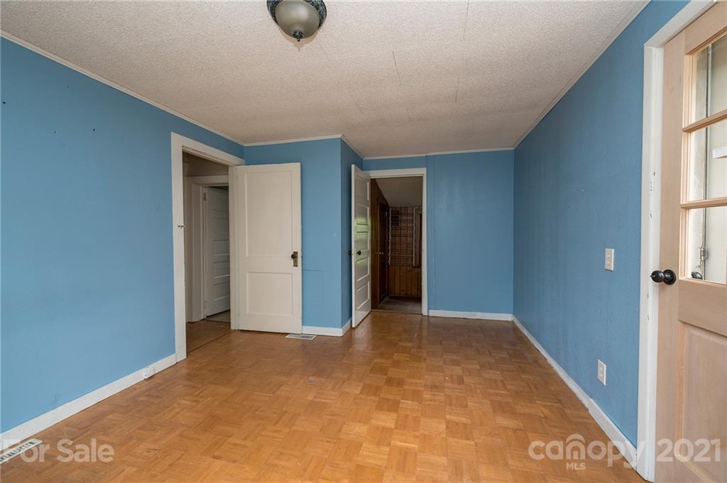10 Fair Oaks Road Arden NC 28704
