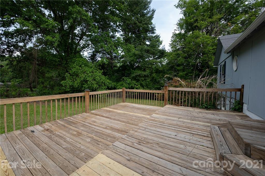 10 Fair Oaks Road Arden NC 28704