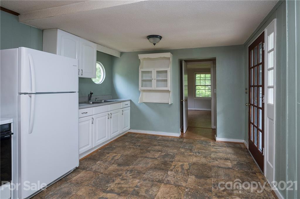 10 Fair Oaks Road Arden NC 28704