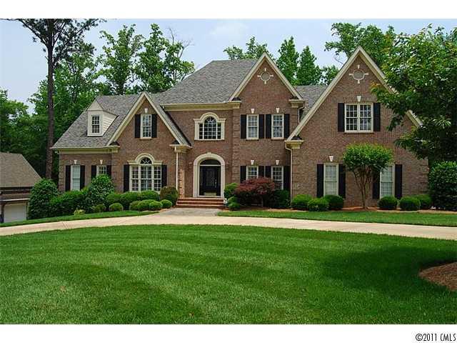 4011 Blossom Hill Drive Matthews NC 28104