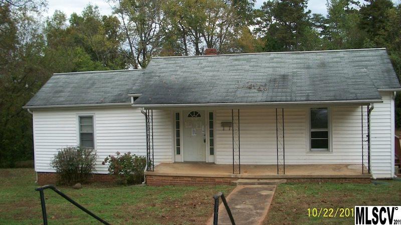40 19th Avenue SW Hickory NC 28602