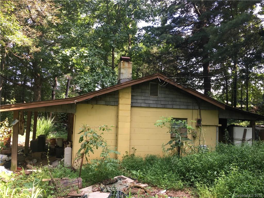 8 Albany Grey Drive Asheville NC 28806