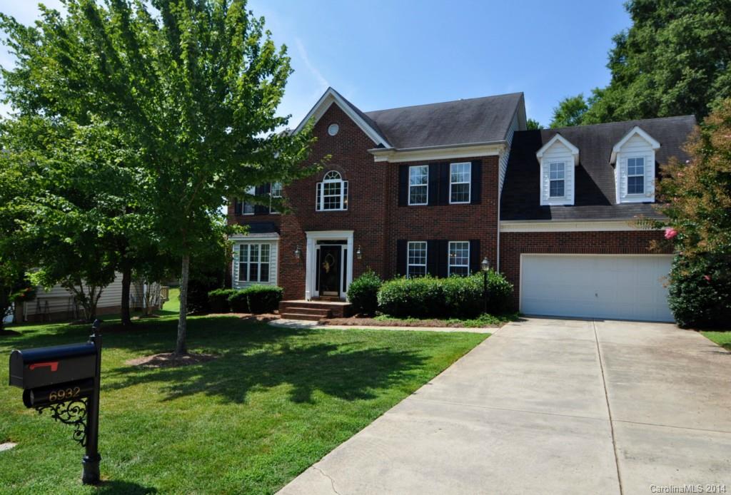 6932 Curlee Court Charlotte NC 28277