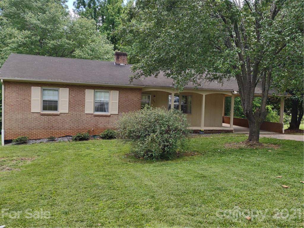 348 29th Avenue NE Hickory NC 28601