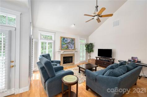 52 White Ash Drive Asheville NC 28803