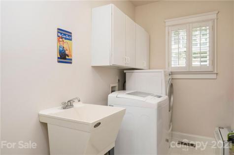 52 White Ash Drive Asheville NC 28803