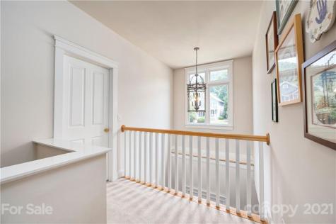 52 White Ash Drive Asheville NC 28803