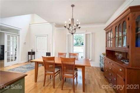 52 White Ash Drive Asheville NC 28803