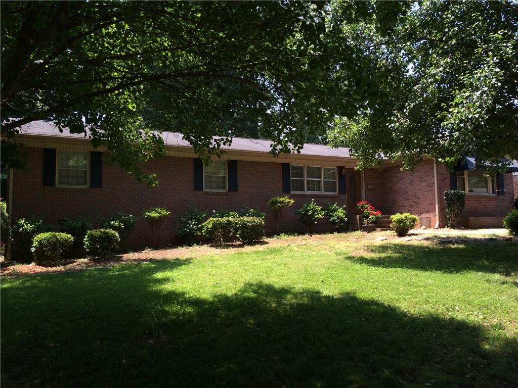 1179 11th Street Circle NW Hickory NC 28601