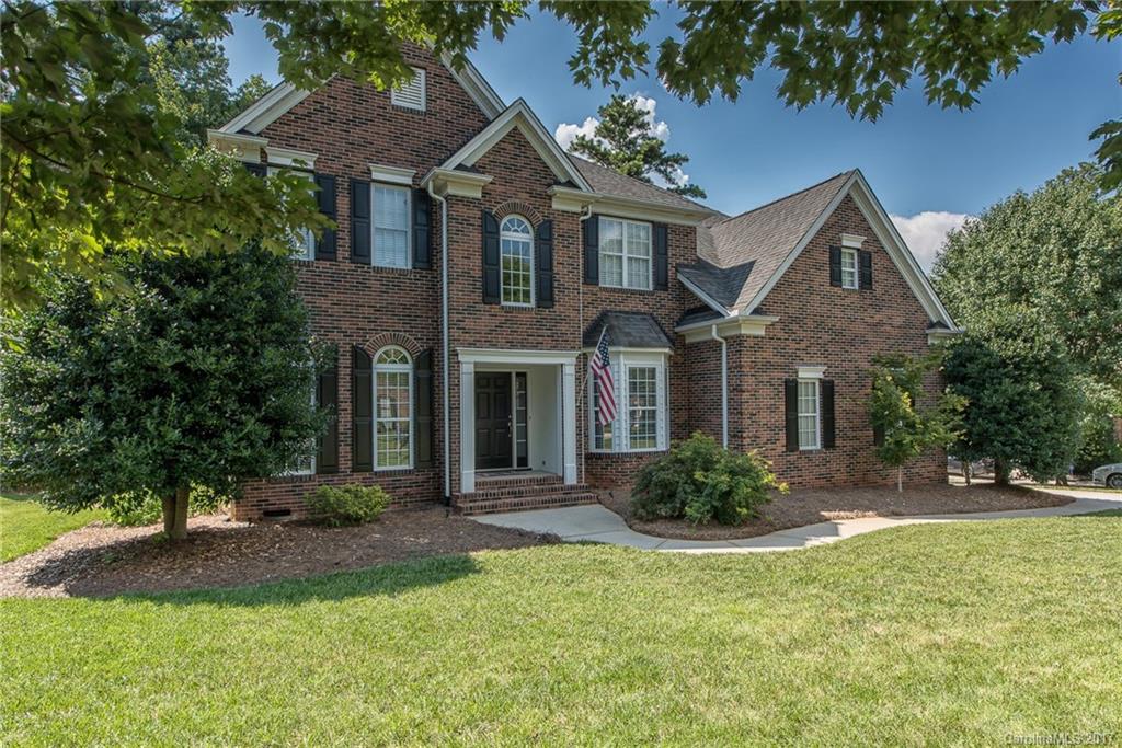 4263 Stormy Pointe Court Denver NC 28037