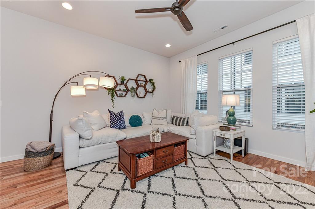 4013 Spencer Towns Lane Charlotte NC 28205