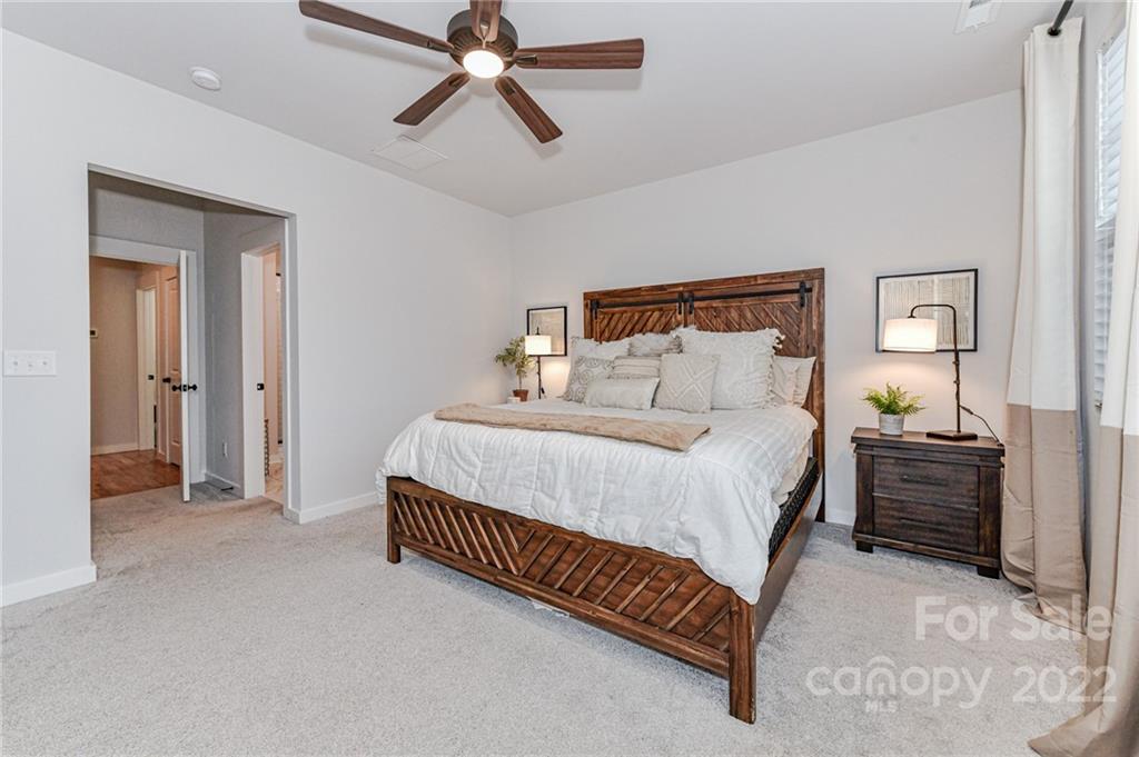 4013 Spencer Towns Lane Charlotte NC 28205