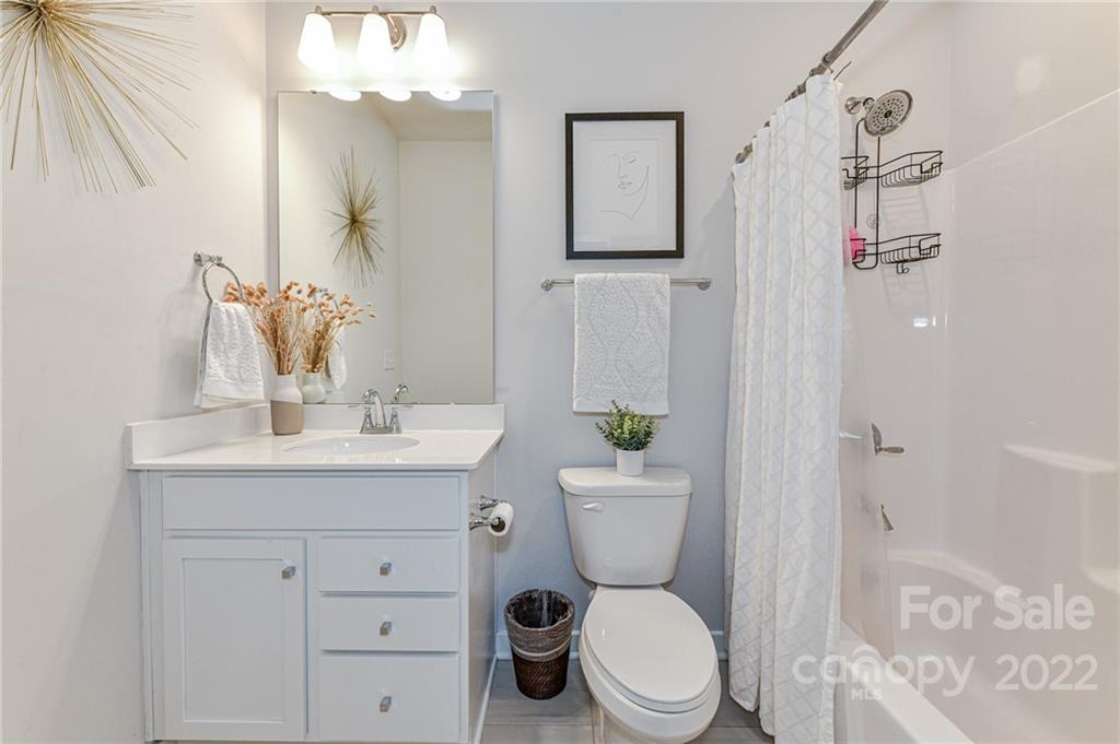 4013 Spencer Towns Lane Charlotte NC 28205