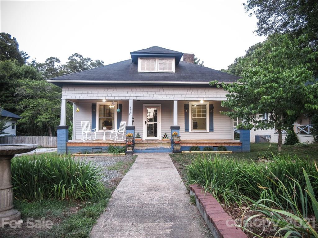 1225 S Lafayette Street Shelby NC 28152