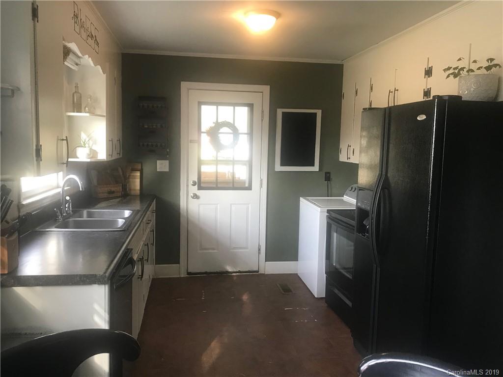 29 Friendly Drive Old Fort NC 28762